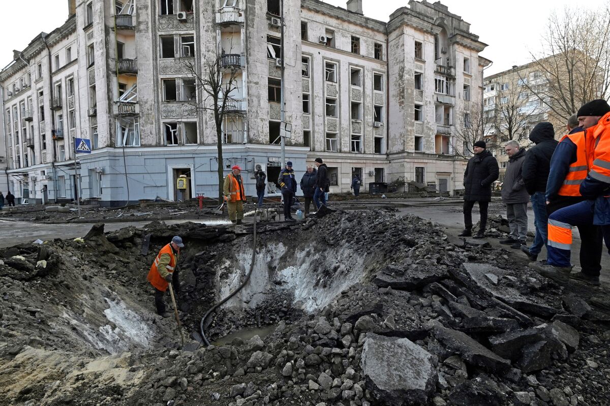 EBRD Calls For Subsidized Insurance to Quickly Rebuild Ukraine