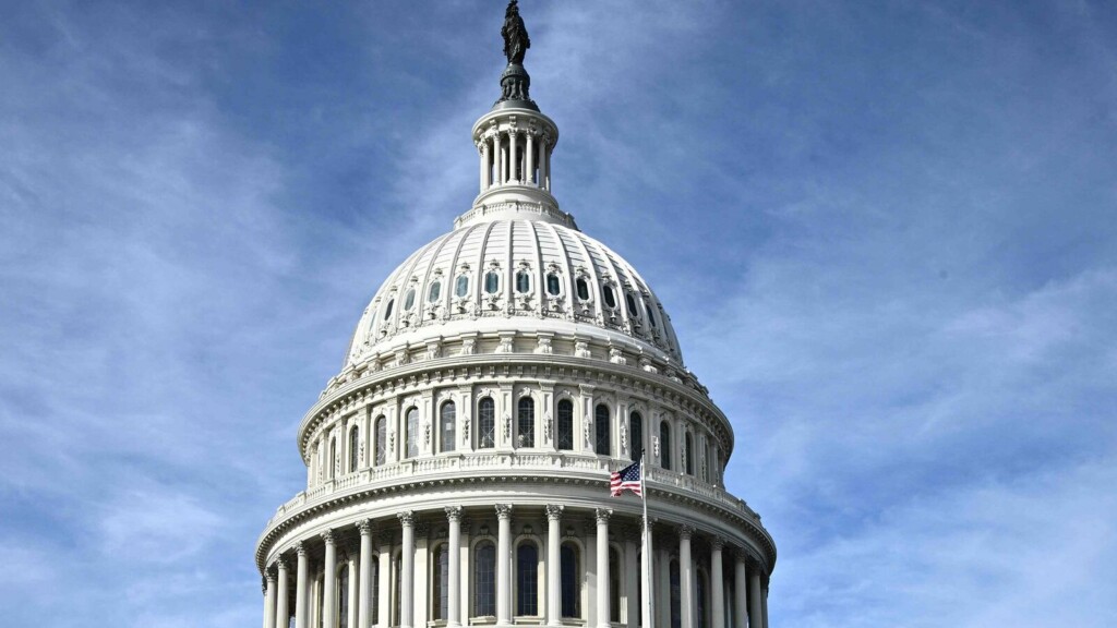 US shutdown nears record as Trump threatens SNAP aid; jobless pay at risk, transport chief warns of mass chaos