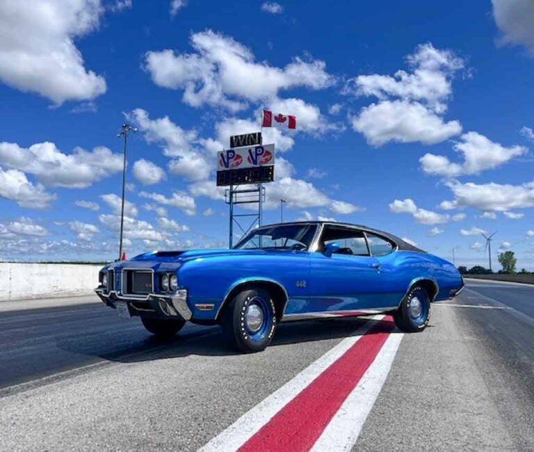 1972-oldsmobile-cutlass-–-zehr-insurance-brokers-ltd.